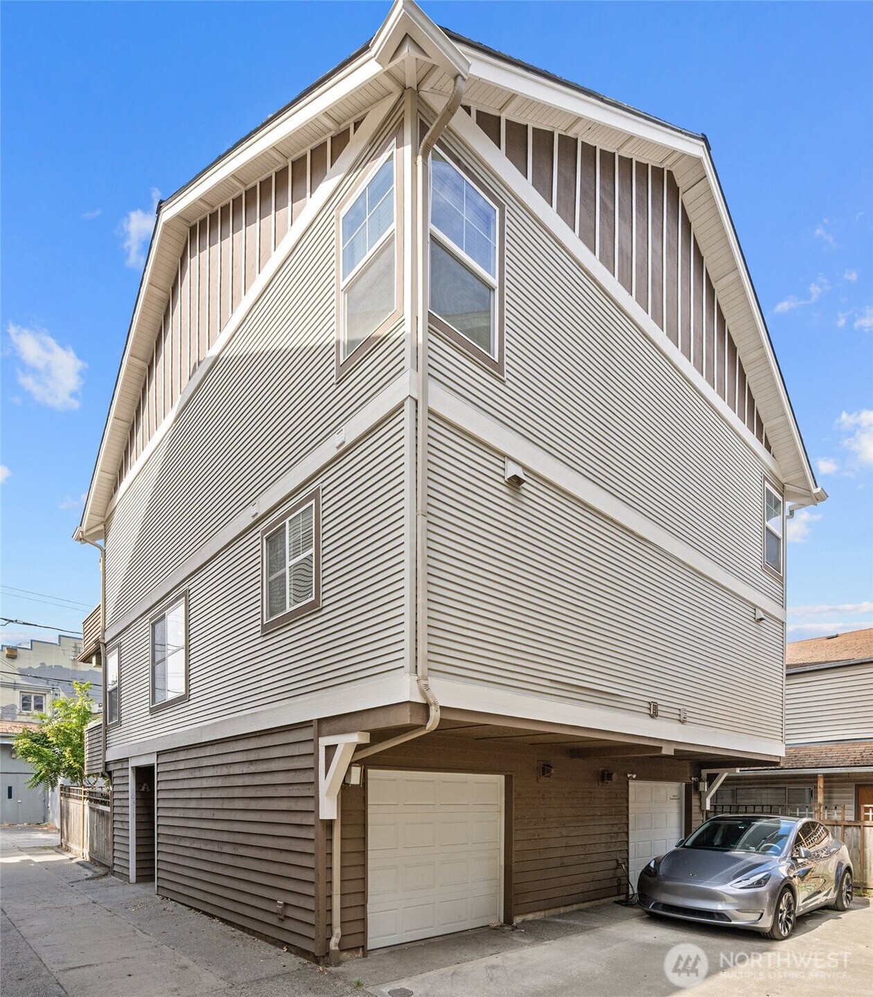 10311 Midvale Avenue N Seattle WA 98133