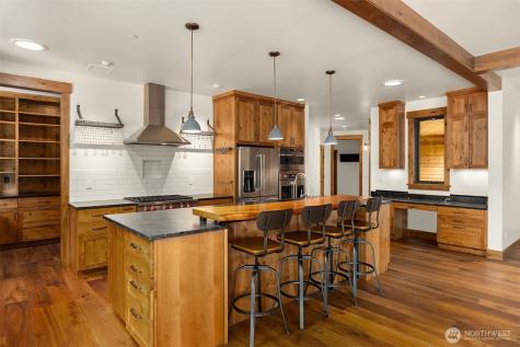 9721 NE Charisma Circle Bainbridge Island WA 98110