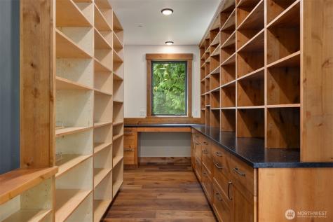 9721 NE Charisma Circle Bainbridge Island WA 98110