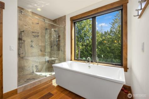 9721 NE Charisma Circle Bainbridge Island WA 98110