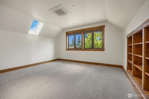 9721 NE Charisma Circle Bainbridge Island WA 98110