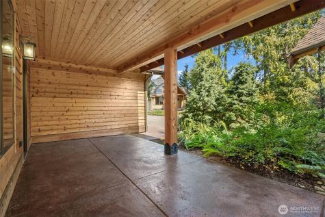 9721 NE Charisma Circle Bainbridge Island WA 98110