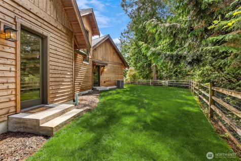 9721 NE Charisma Circle Bainbridge Island WA 98110