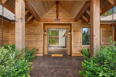 9721 NE Charisma Circle Bainbridge Island WA 98110