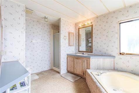 1096 Highway 7 Tonasket WA 98855