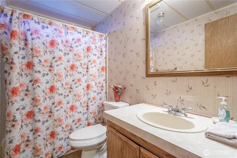 1096 Highway 7 Tonasket WA 98855