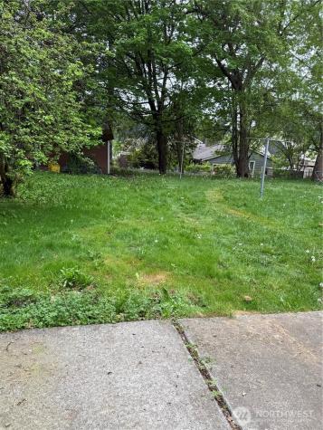 26605 108th Avenue SE Kent WA 98030