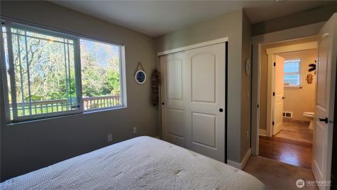 136 Pacific Boulevard NW Ocean Shores WA 98569