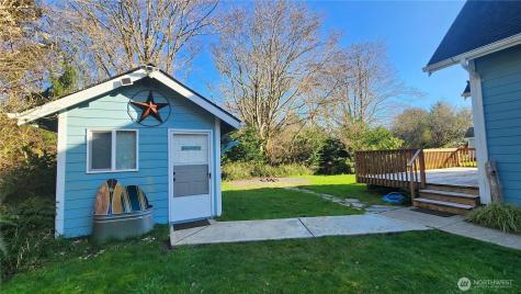 136 Pacific Boulevard NW Ocean Shores WA 98569