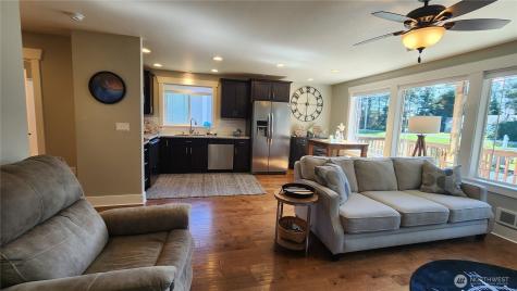 136 Pacific Boulevard NW Ocean Shores WA 98569