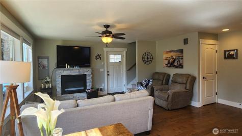 136 Pacific Boulevard NW Ocean Shores WA 98569