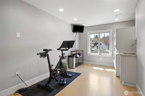 1014 N E Street Tacoma WA 98403