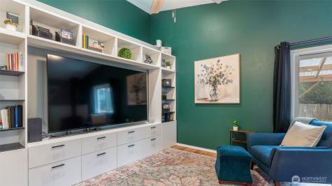 19721 47th Avenue NE Arlington WA 98223