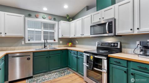 19721 47th Avenue NE Arlington WA 98223