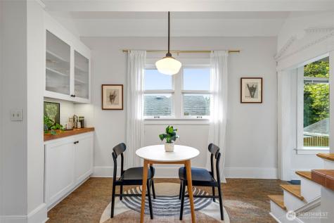 923 26th Avenue S Seattle WA 98144