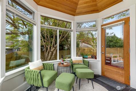 923 26th Avenue S Seattle WA 98144