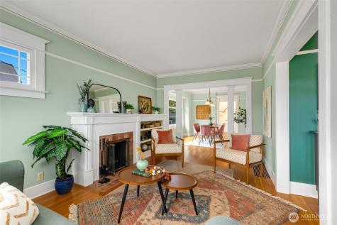 923 26th Avenue S Seattle WA 98144