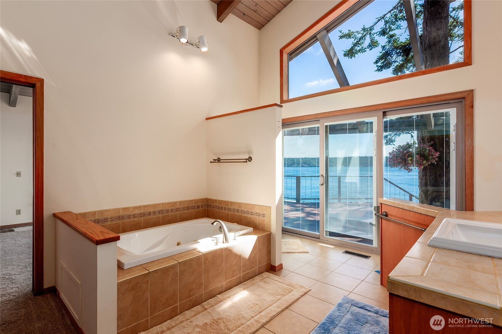 190 Island Drive Friday Harbor WA 98250