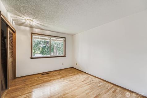 7822 76th Street SW Lakewood WA 98498