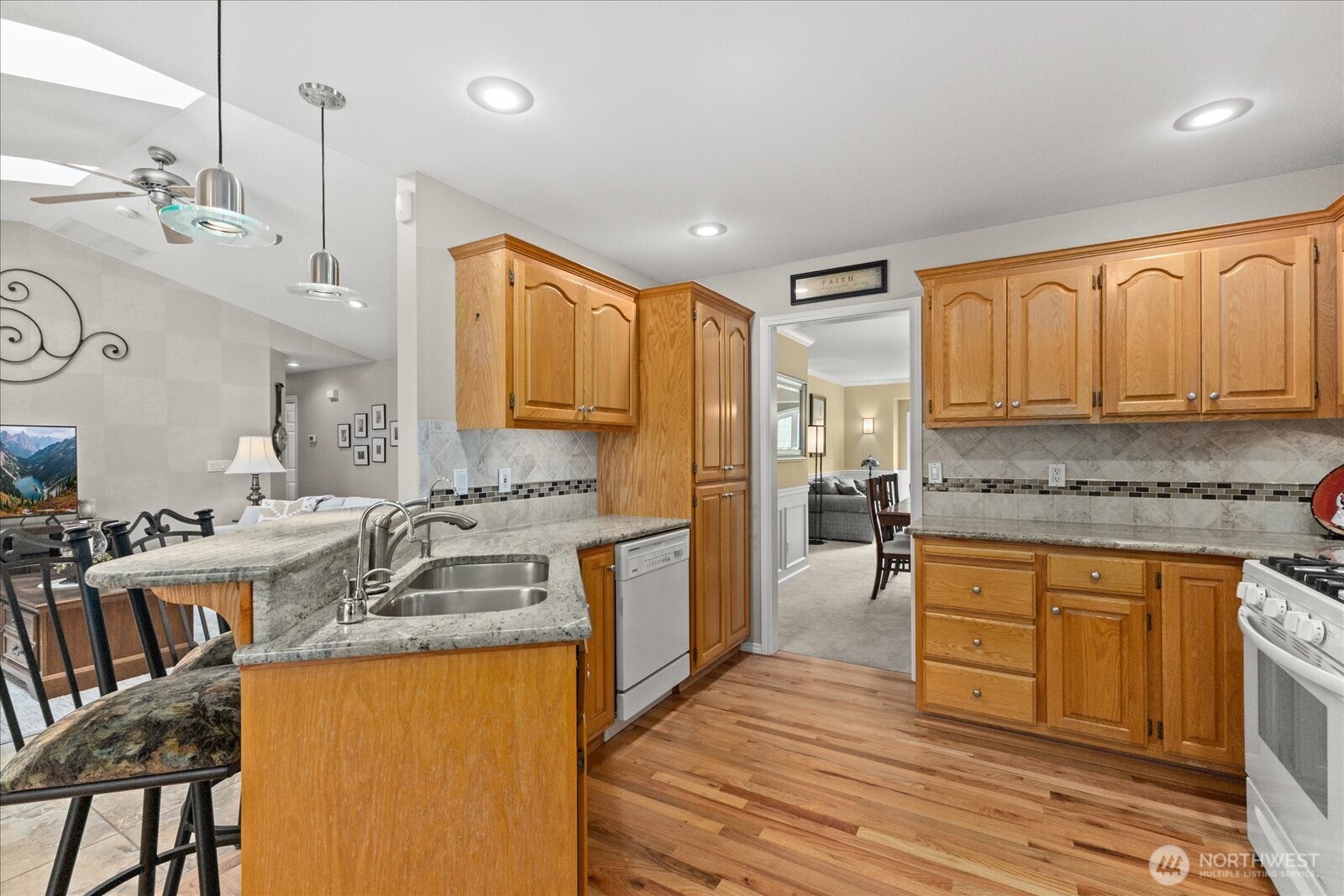 16833 103rd Place NE Granite Falls WA 98252