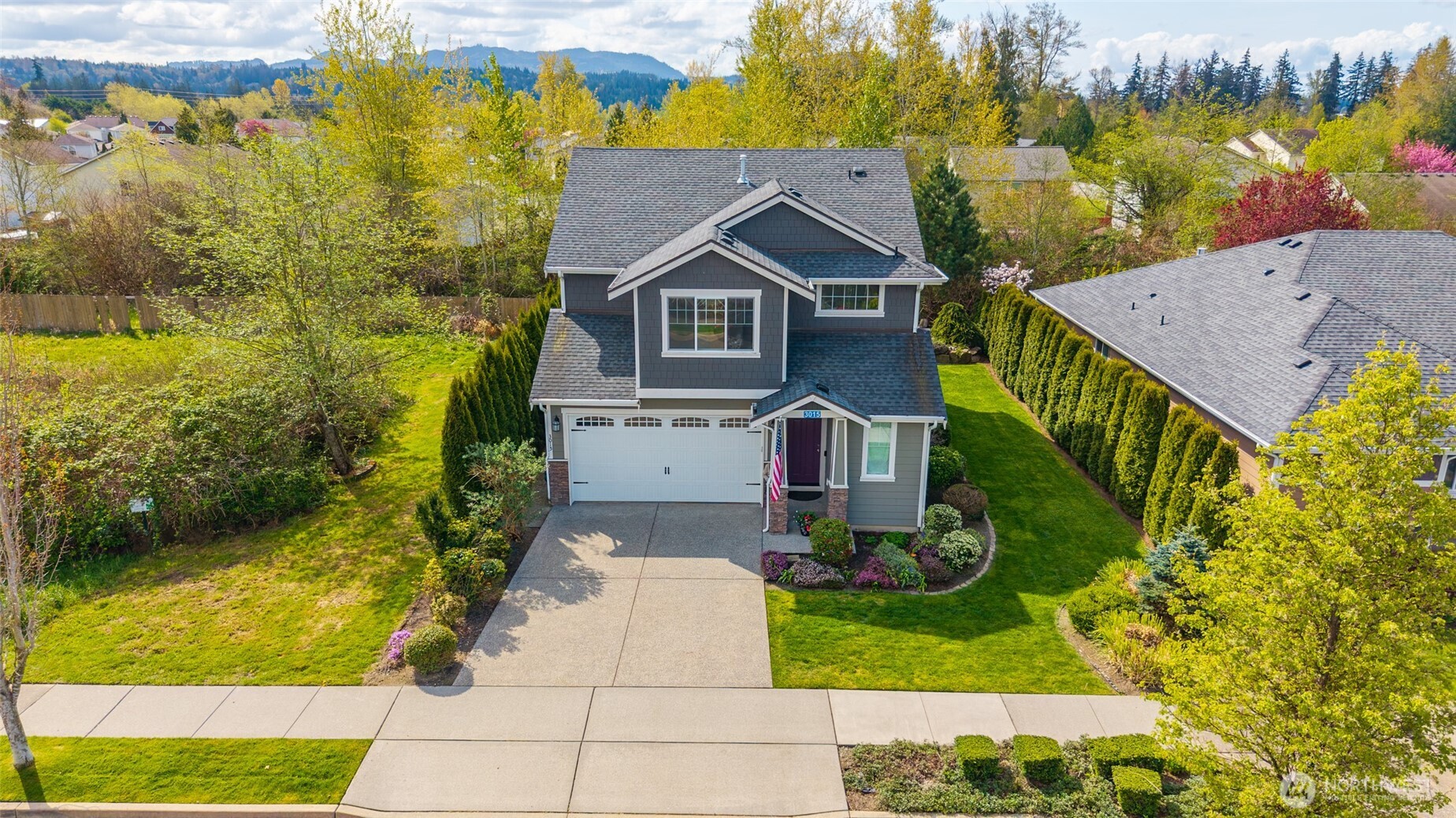 3015 Loch Ness Loop Mount Vernon WA 98273