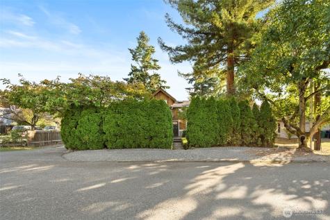 639 12th Avenue Kirkland WA 98033