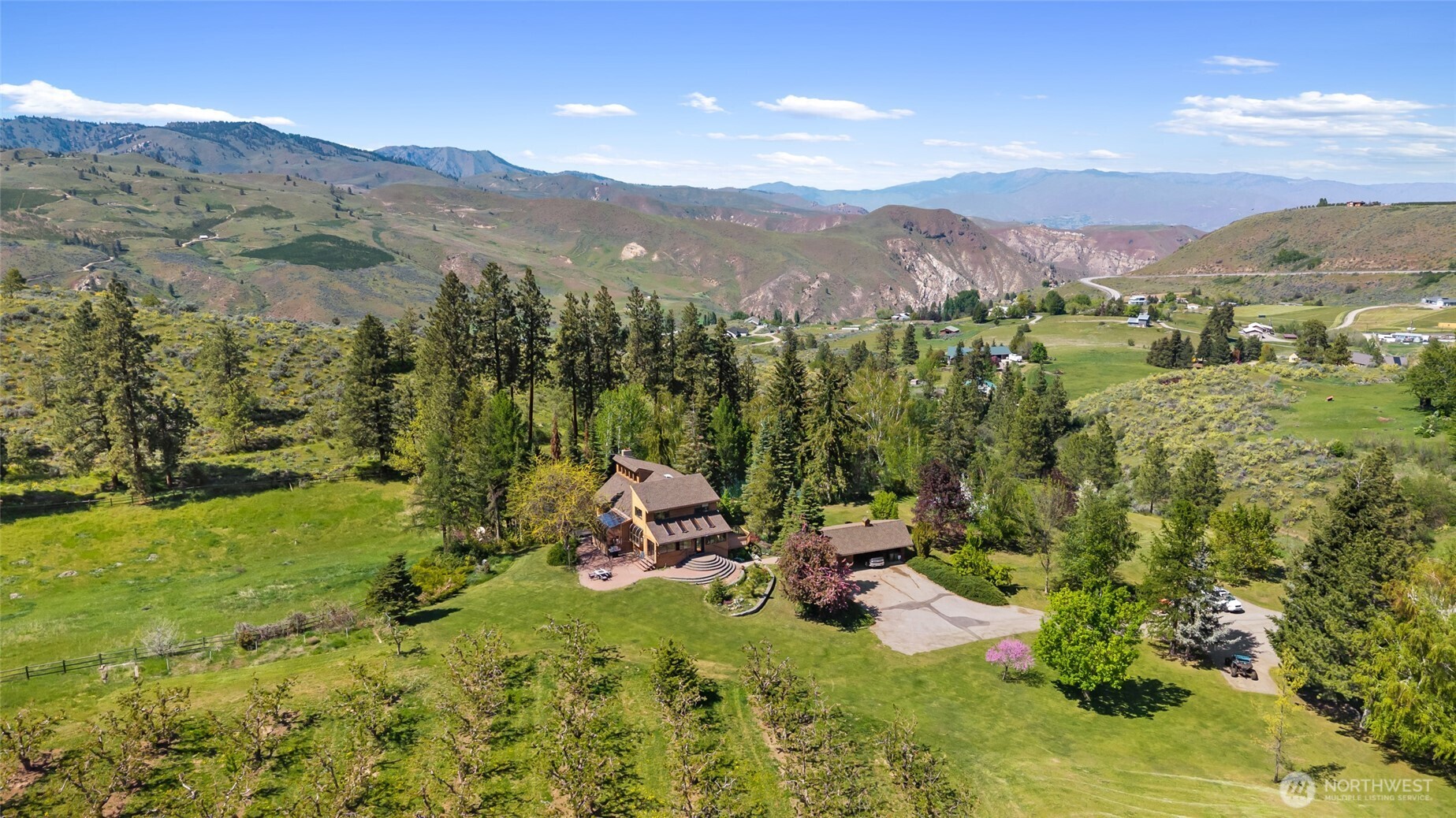 712 Moonlit Lane Wenatchee WA 98801