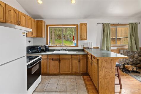 630 Hidden Springs Road Cle Elum WA 98922