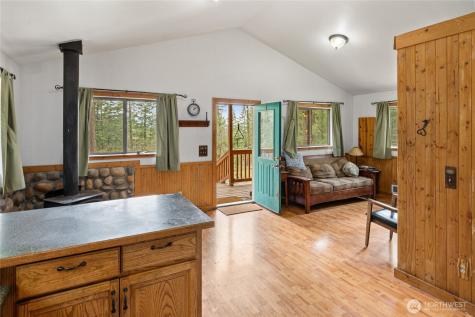630 Hidden Springs Road Cle Elum WA 98922