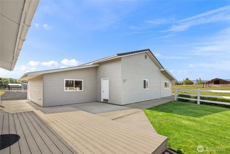1231 Game Farm Road Ellensburg WA 98926