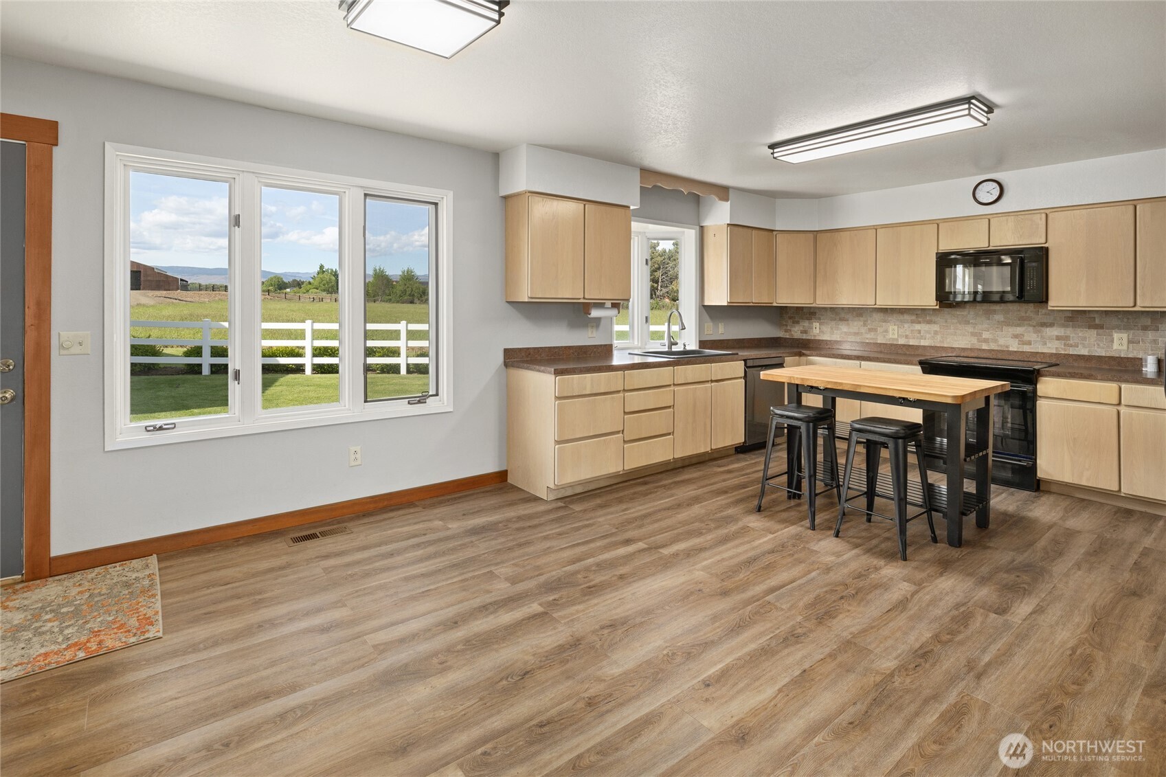 1231 Game Farm Road Ellensburg WA 98926