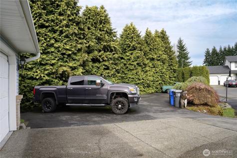 10306 235th Avenue E Buckley WA 98321