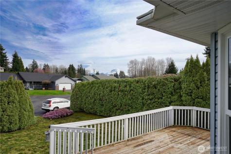 10306 235th Avenue E Buckley WA 98321