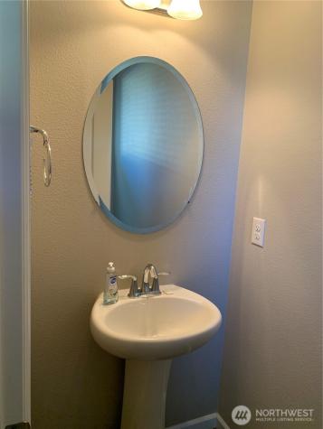 6521 31st Avenue SW Seattle WA 98126