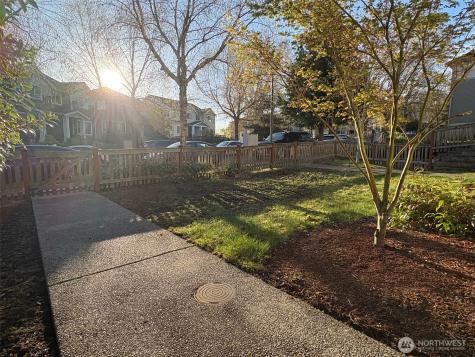 6521 31st Avenue SW Seattle WA 98126