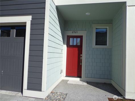 6521 31st Avenue SW Seattle WA 98126