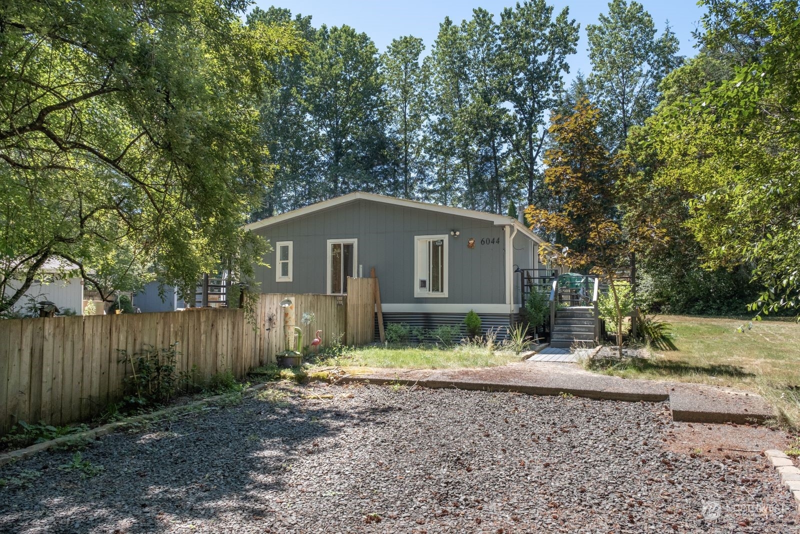 6044 SW Old Clifton Road Port Orchard WA 98367