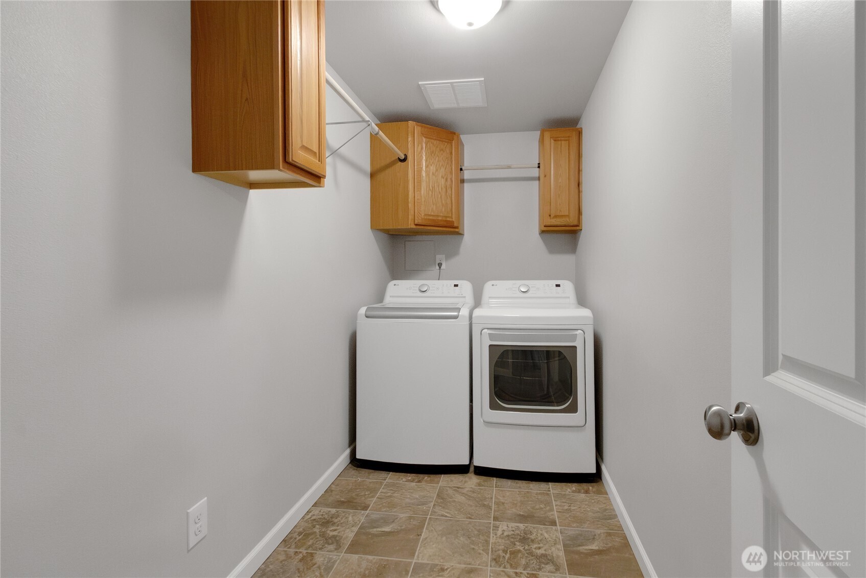 30331 9th Avenue S Federal Way WA 98003