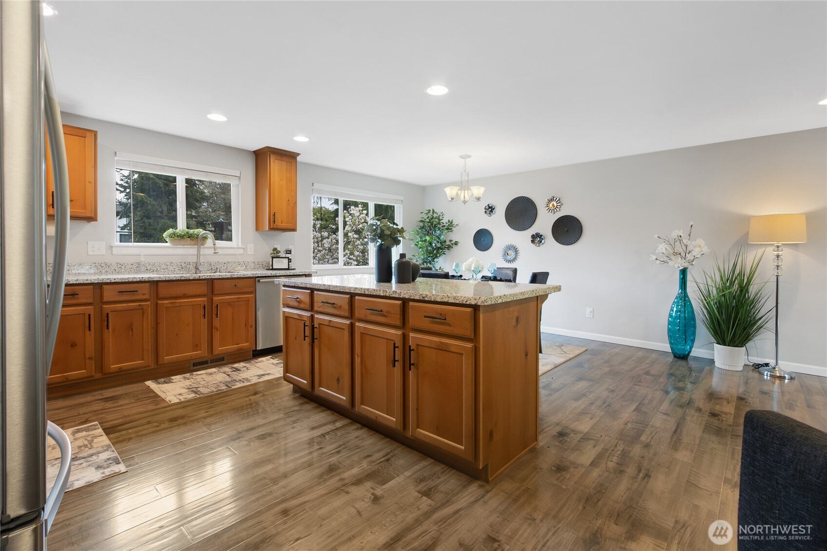 30331 9th Avenue S Federal Way WA 98003