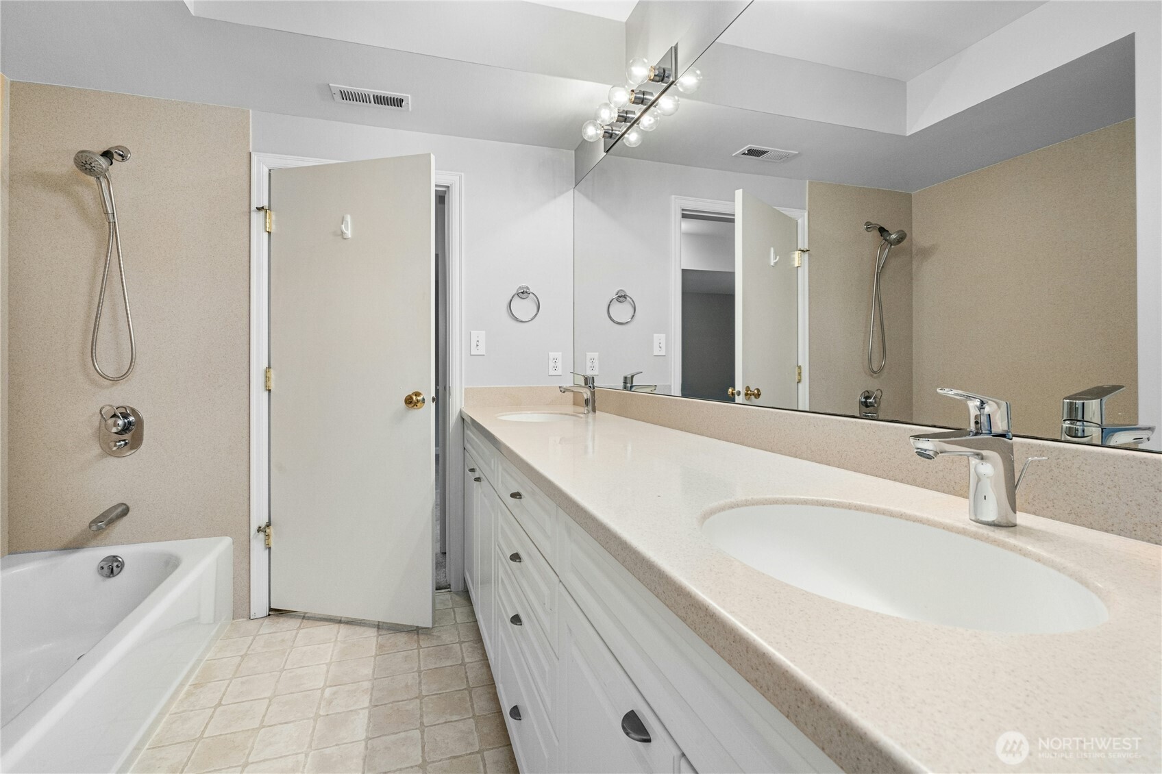 20005 NE 42nd Street Sammamish WA 98074