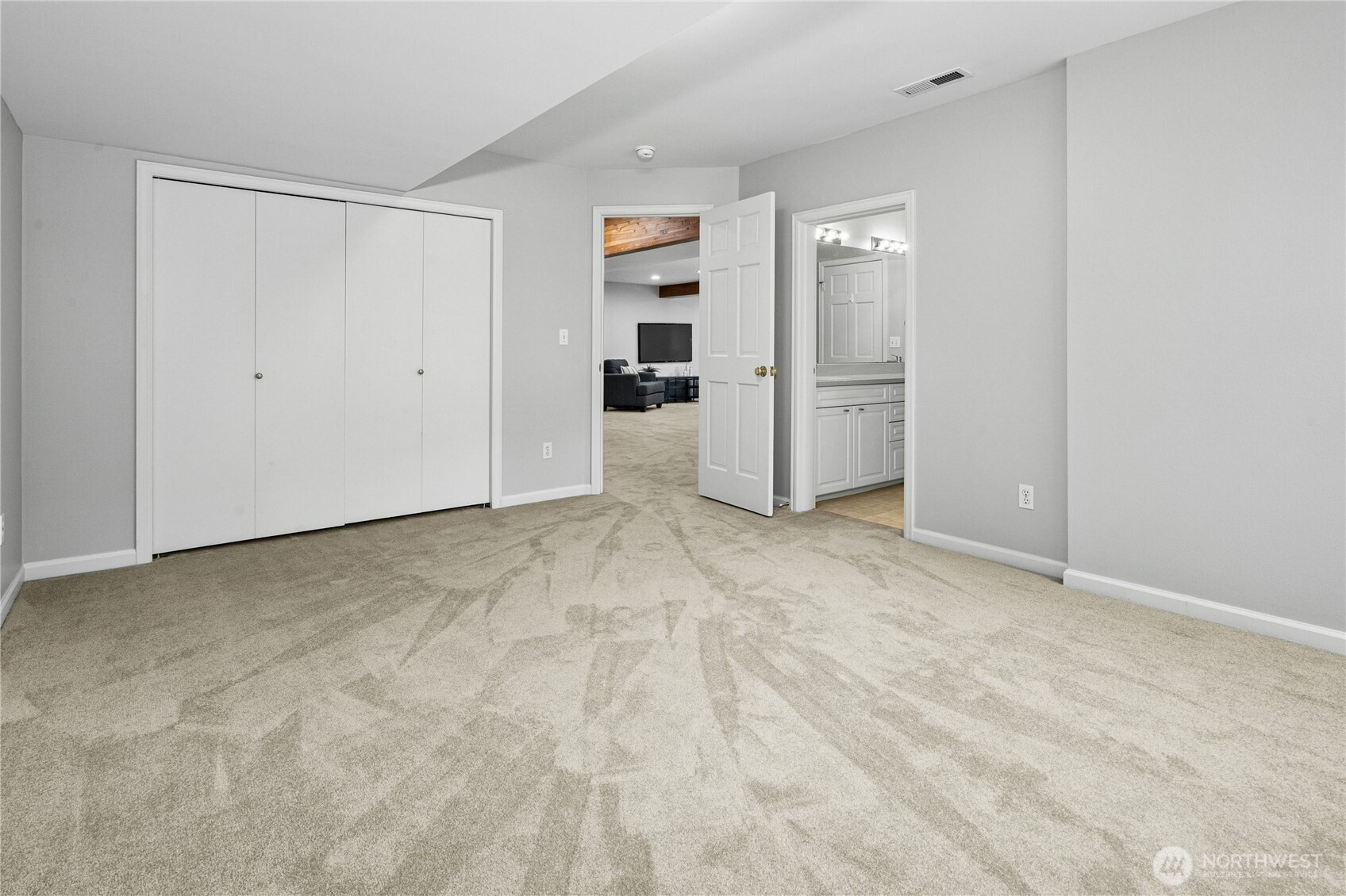 20005 NE 42nd Street Sammamish WA 98074