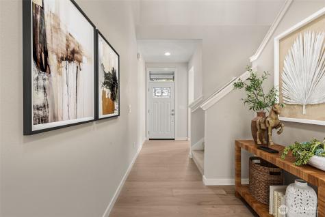 7369 Mirasett Street SW Tumwater WA 98512