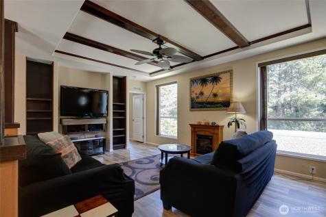 663 Woodland Loop NE Ocean Shores WA 98569