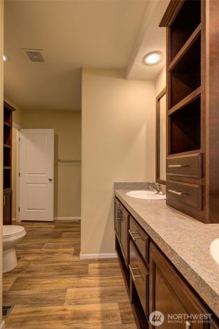 663 Woodland Loop NE Ocean Shores WA 98569