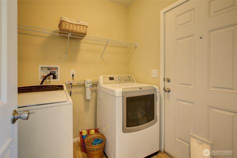 663 Woodland Loop NE Ocean Shores WA 98569