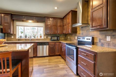 663 Woodland Loop NE Ocean Shores WA 98569