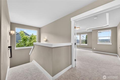 8119 172nd Avenue E Sumner WA 98390