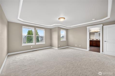 8119 172nd Avenue E Sumner WA 98390