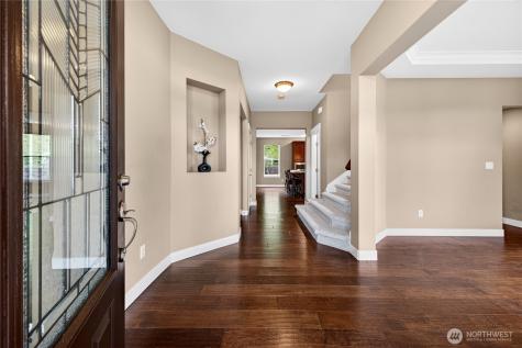 8119 172nd Avenue E Sumner WA 98390