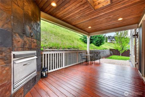 8119 172nd Avenue E Sumner WA 98390